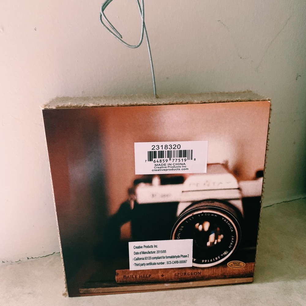 Picture Holder - Picture 3 of 3